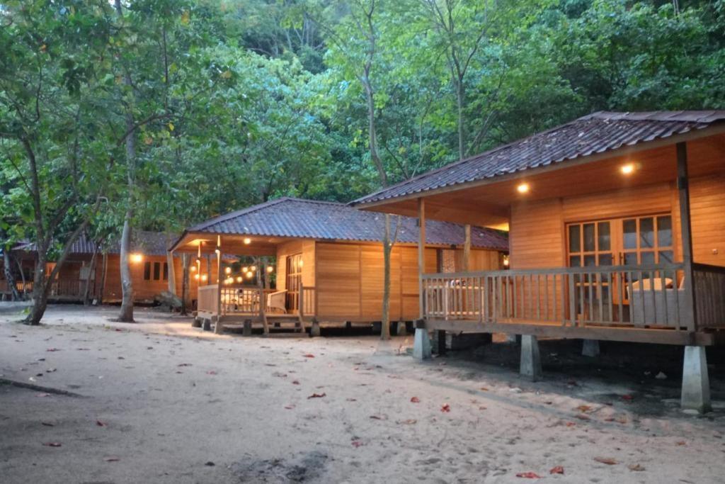 Bungalows